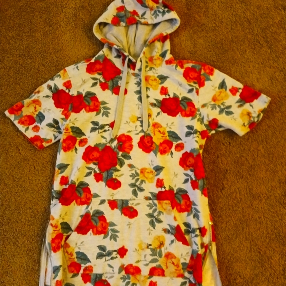 Holton roses canvas shirt, medium, gray and red